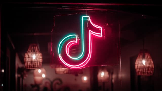 Musik für TikTok: Der Creator-Guide für kleine DACH-Accounts